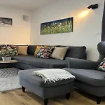 In Near Macha شقة دوكسي